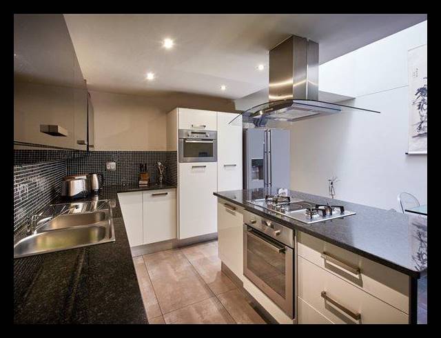 2 BEDROOM PROPERTY TO RENT IN SANDOWN